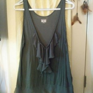 Converse grey/green ruffle top